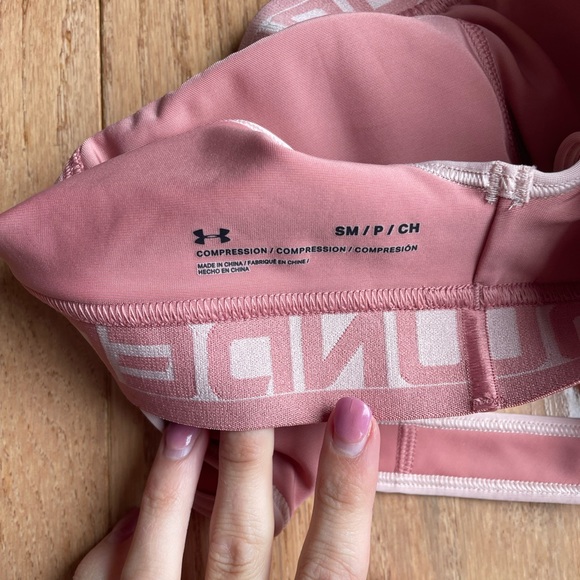 Under Armour Sports Bra - Picture 3 of 4